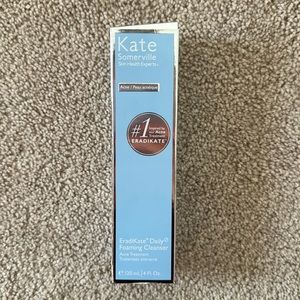 EradiKate Daily Foaming Cleanser